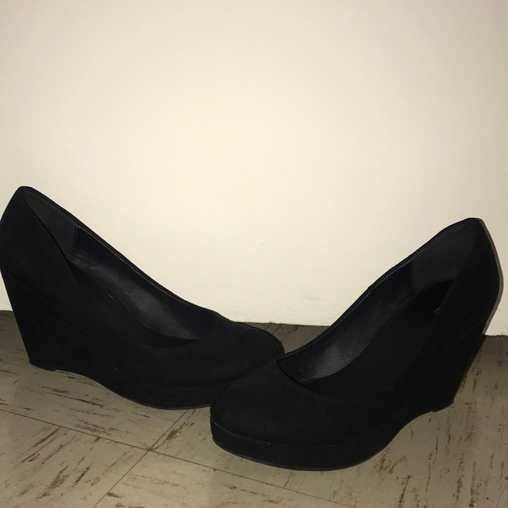 APT 9 Wedges